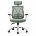 Ergonomische groene mesh bureaustoel met hoofdsteun en armleuningen, 64 x 64 x 118-128 cm